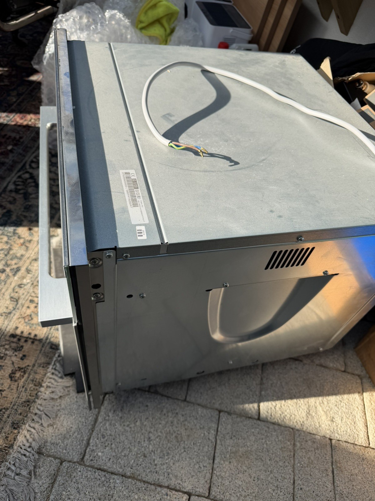 Miele DG6100 Compact Steam Oven-Black & Steel