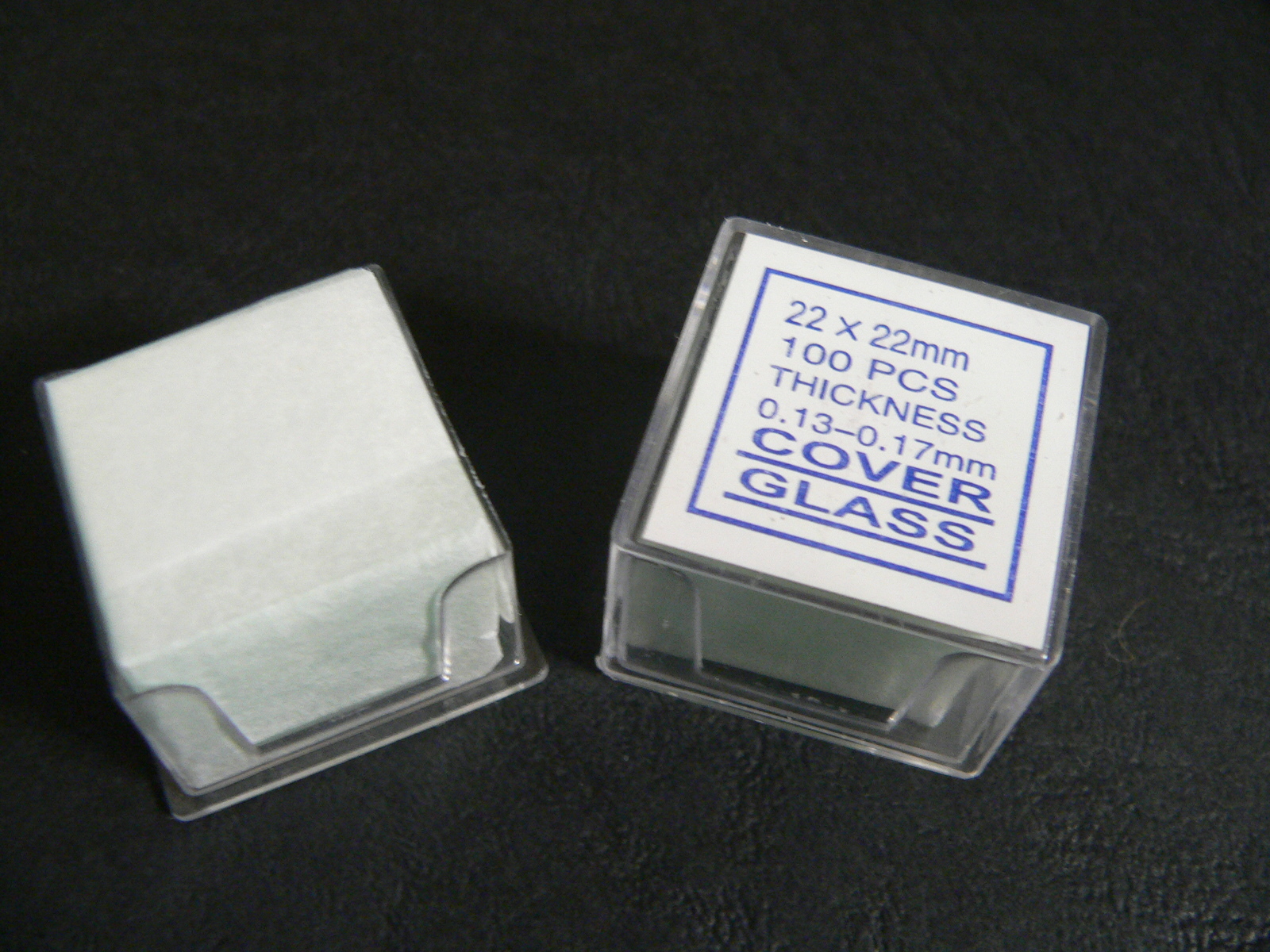 Labvida Lot De 1000 Lamelles Microscope 22x22 Mm Épaisseur 1.0 - Verre Super Blanc - 5 Boîtes