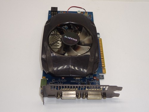 GIGABYTE GeFORCE GTS 450 512MB SDRAM PCI-E GRAFIKKARTE 2xDVI mini-HDMI #GK7174 - Picture 2 of 4
