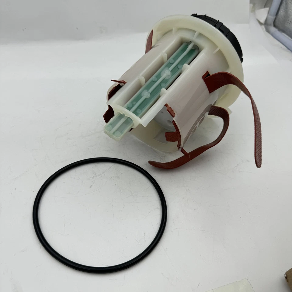 Fluido de escape de bomba DEF para Dodge Ram 2500 3500 2013-18 6,7 L Cummins 68085908AH Foto 4 de 4