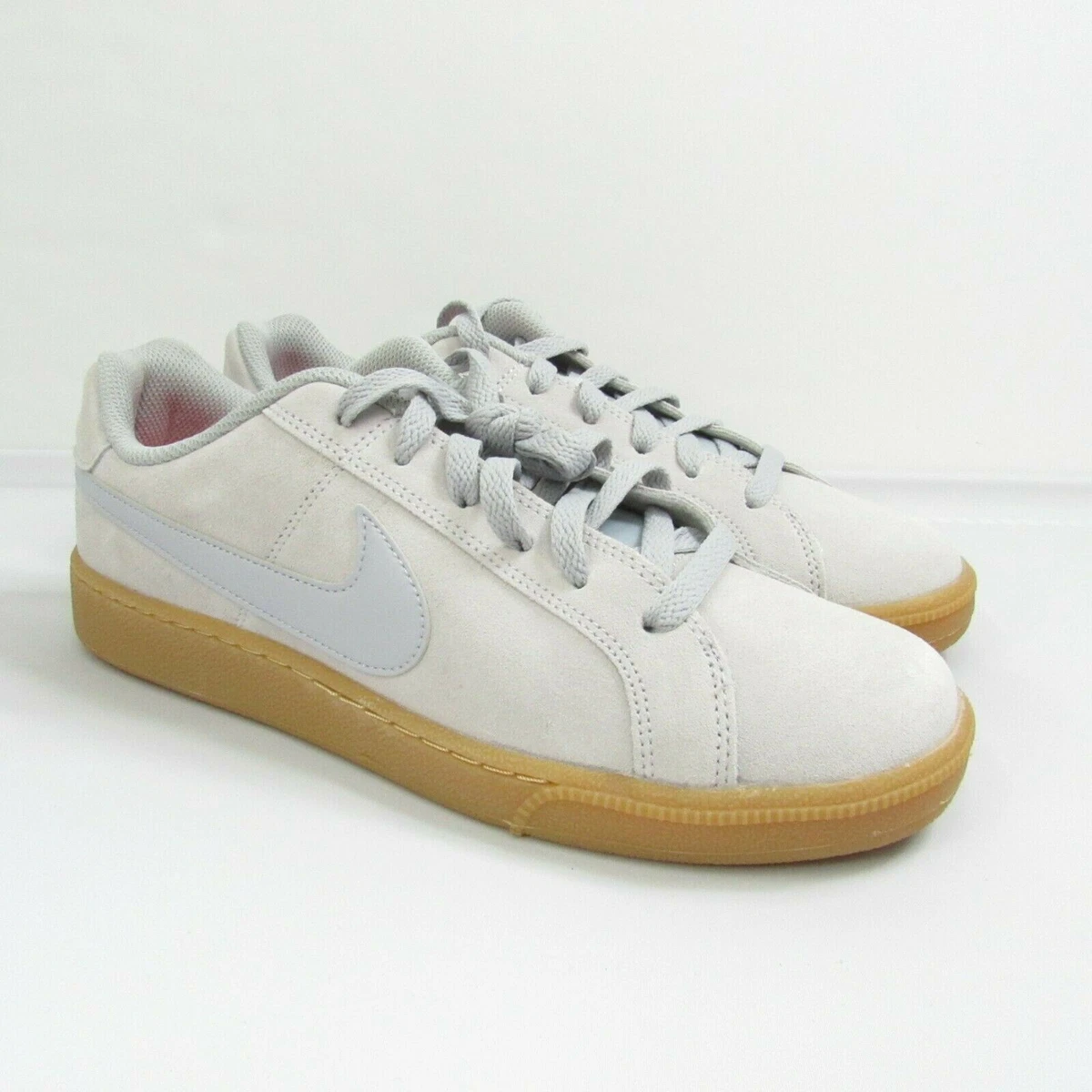 Nike court best sale royale suede review