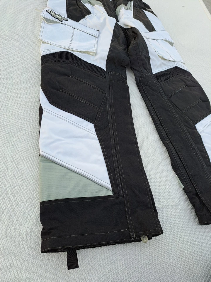 Castle X G8 赛车燃料白色雪地摩托车冬季雪裤 Hitena 女式中号 — 第 3/4 张图片