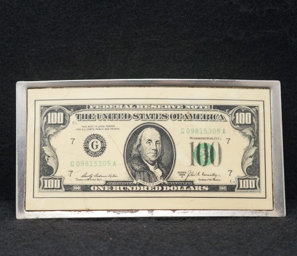 WC05162 VINTAGE 1970s **100 DOLLAR BILL** MINIATURE STICKER ARTWORK BELT BUCKLE