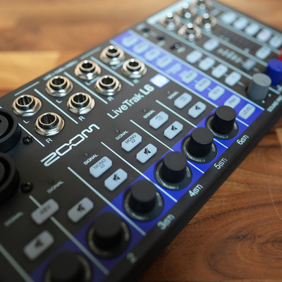 Zoom LiveTrak L6 10-Channel Digital Mixer Ultra compact Recorder ...