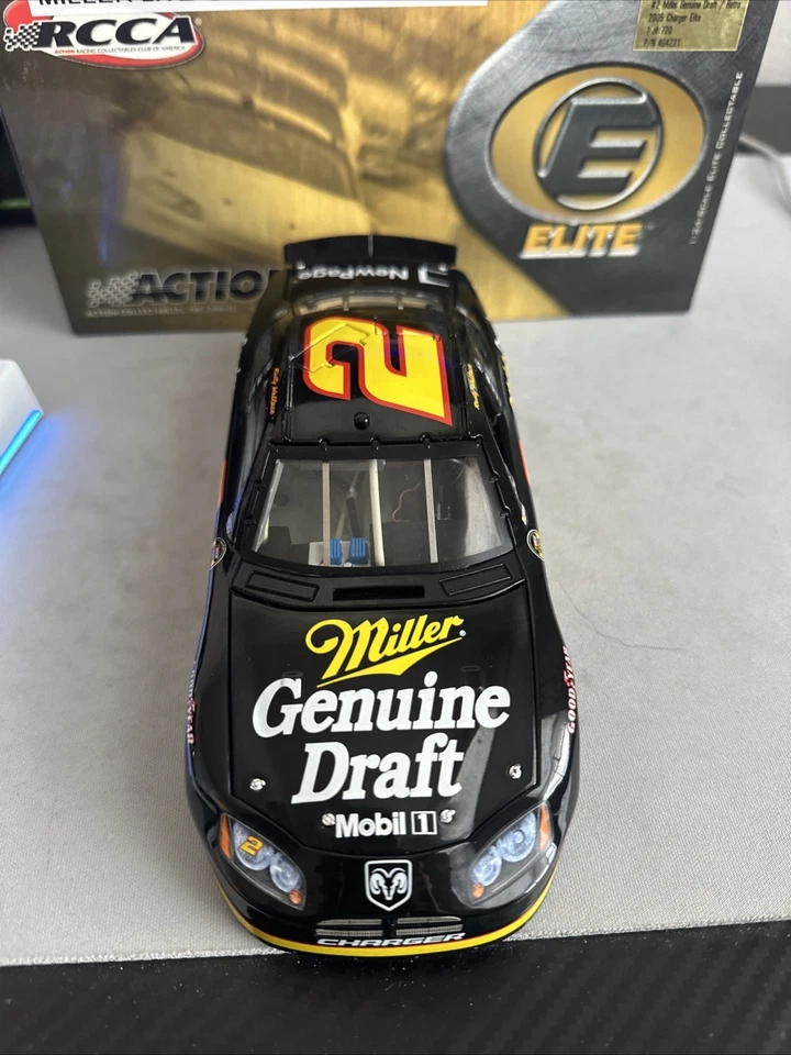 Rusty Wallace 1/24 2005 Miller Genuine Draft Retro Elite Foto 2 de 4