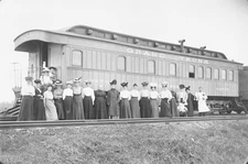 26AA057 2NDGEN NEG GRAND TRUNK RAILROAD PASSENGER CAR #92705 ' MAITTEN CAR ' ?