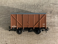 Bachmann 37-729A OO Gauge 12 Ton Ventilated Van BR Bauxite Boxed