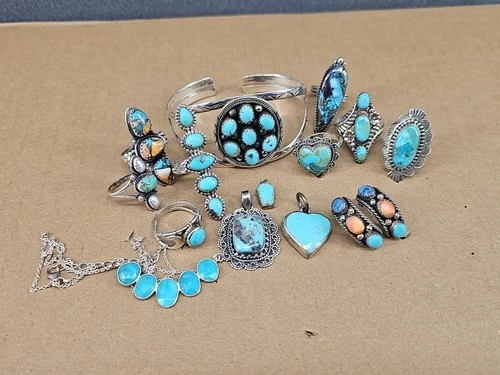 VINTAGE JEWLERY OLD PAWN ESTATE 925 TURQUOISE RINGS PENDANTS CUFF EARINGS LOT