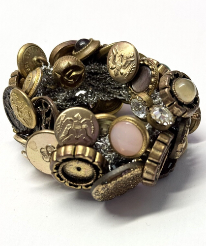 Bracciale elastico vintage estate bottone charm fatto a mano - Foto 2 di 9