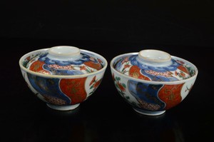 A8914: Japanese Old Imari-ware Colored porcelain TEA BOWL/dish of soup 2pcs