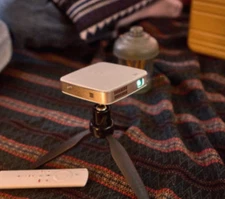 Zeus A500 Wireless Internal Battery Mini Beam Projector Home Camping 4K