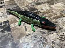 Antique Vintage Snapping Crocodile Tin Toy