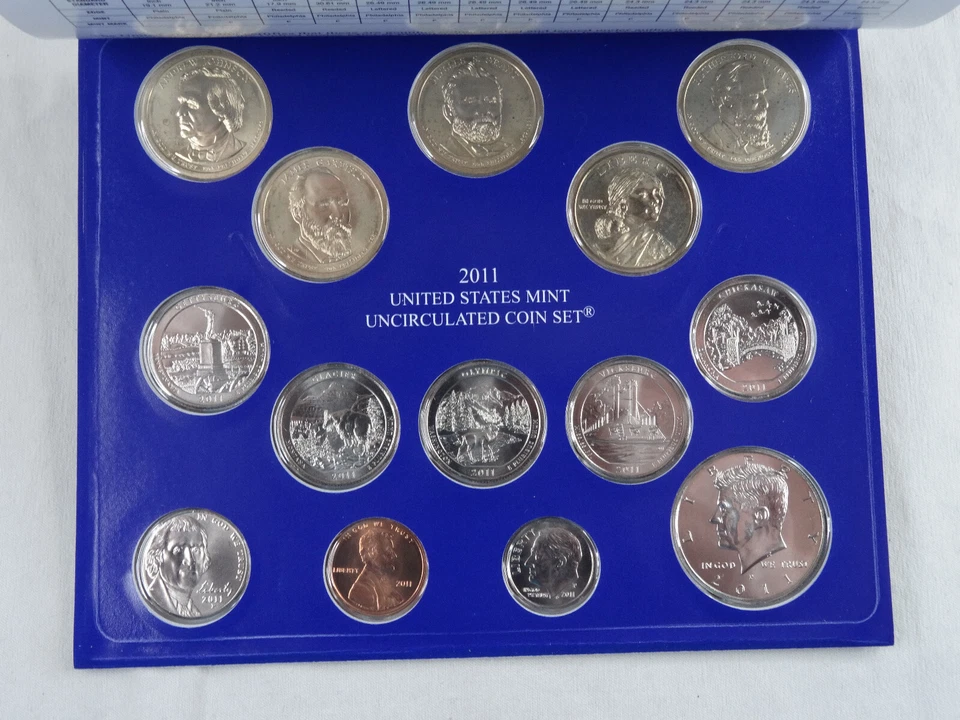 2011 P & D US Mint Set Uncirculated 28 Coins OGP Original Mint Packaging - Image 2 of 4