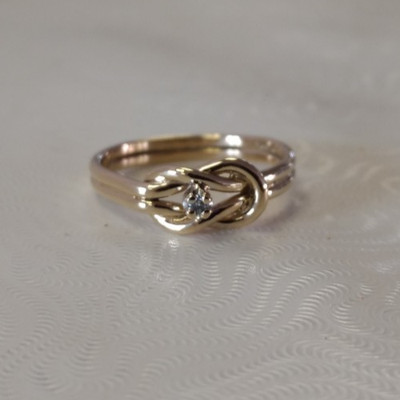 Damen/Jugend 10k Gelbgold Diamant Liebesknoten Versprechen Ring Gr.6 1/4, 2,4g
