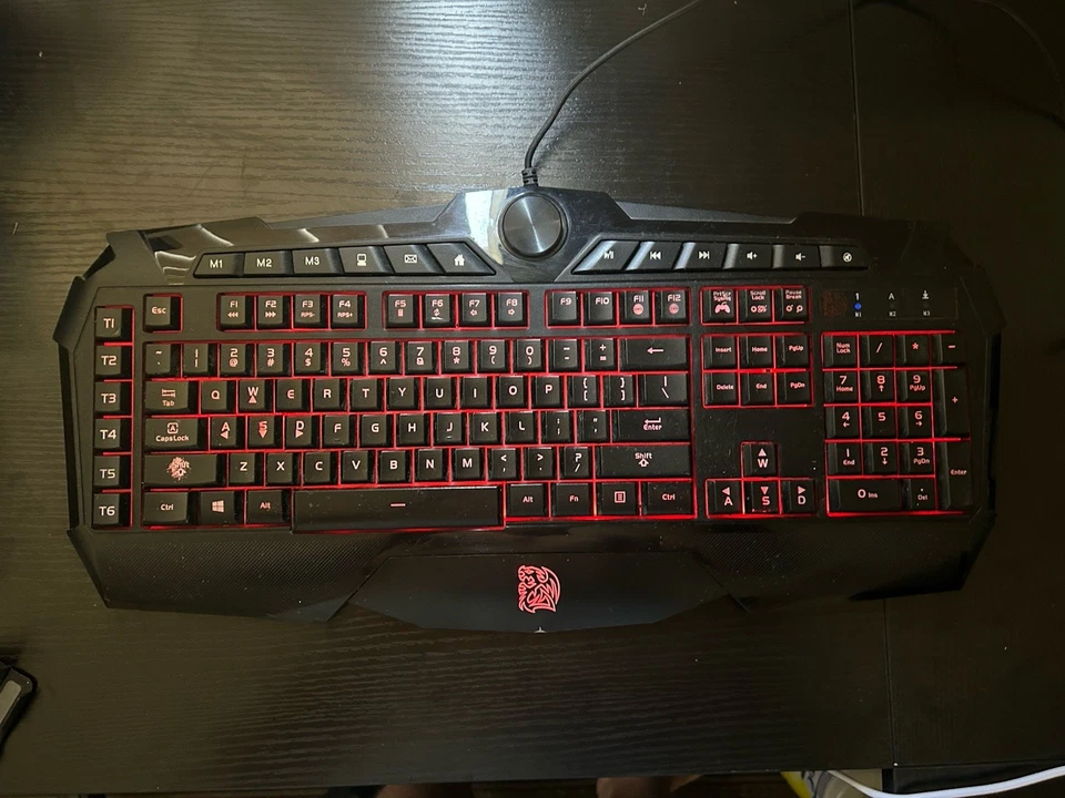 Thermaltake Tt Esports Challenger Prime Gaming Keyboard KB-CHM Working Red Light - Image 4 of 4