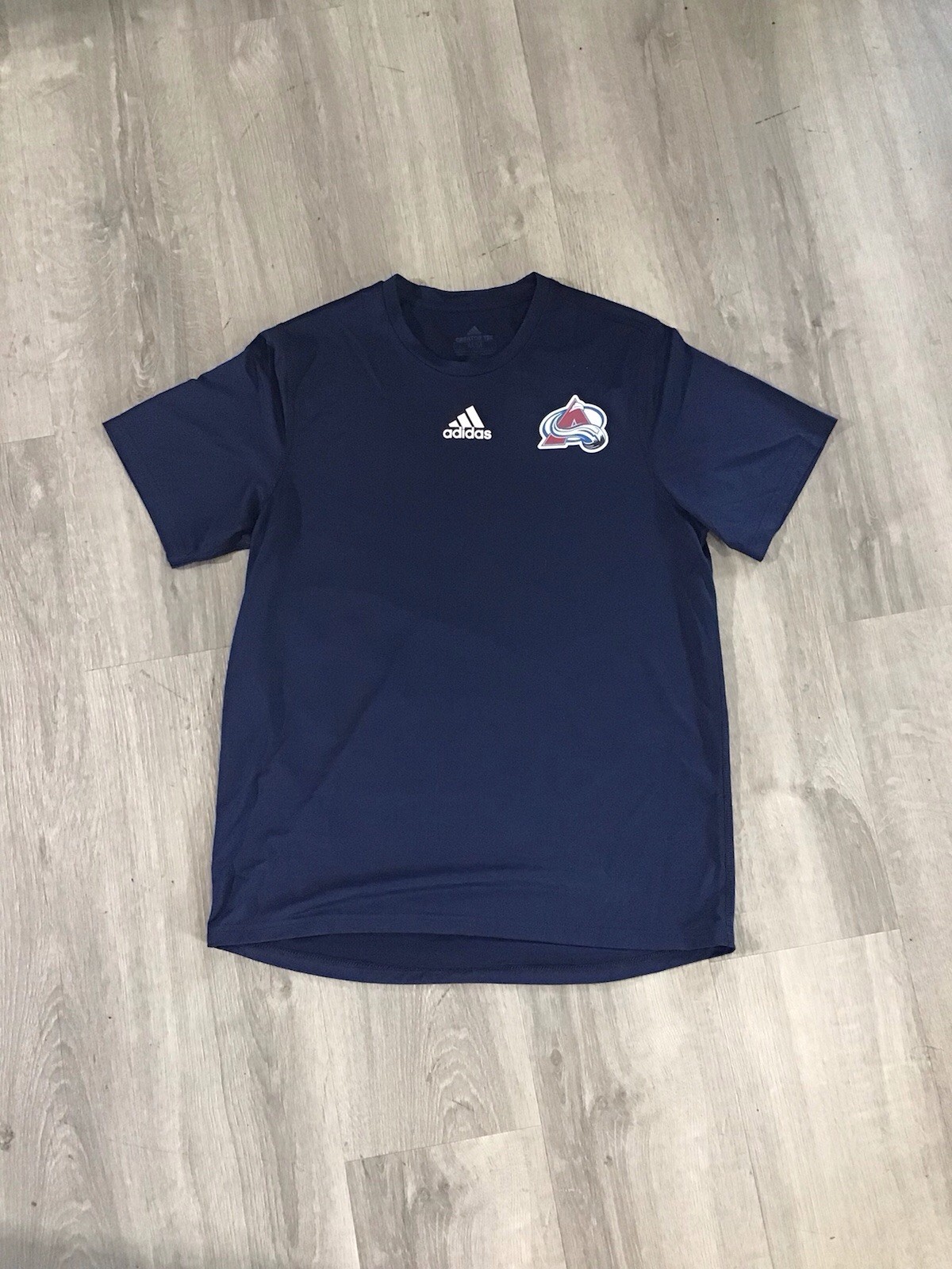 NWOT Navy Adidas Colorado Avalanche Men’s Medium T-Shirt
