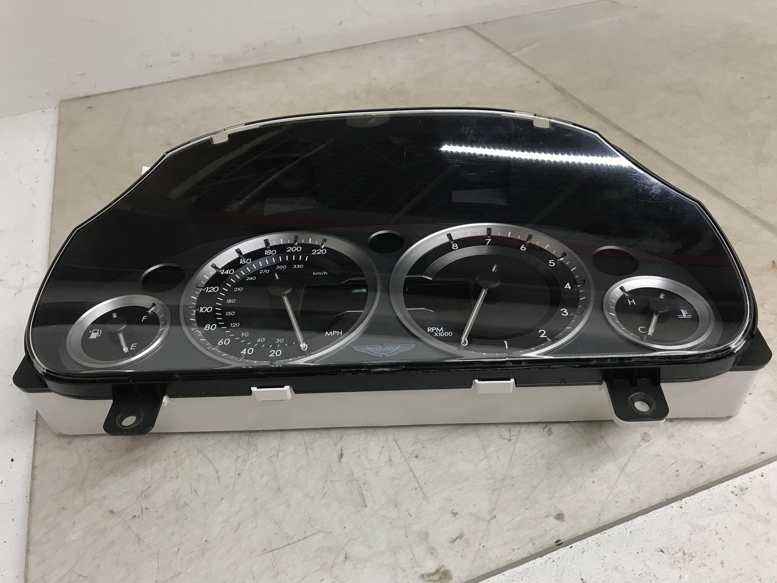 2010-2020 ASTON MARTIN RAPIDE SPEEDOMETER INSTRUMENT CLUSTER AD43-10849-CC OEM