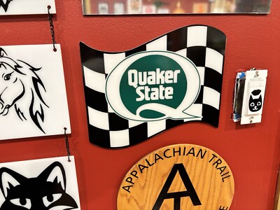 QUAKER STATE メニューボード　アメリカンヴィンテージ　文字パーツ付き Handmade Quaker State Oil Acrylic & Vinyl Sign NOT Cheap Tin/NO