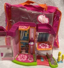 Muñeca Polly Pocket Hamburguesa Cabaña Hotel Juego Bolsa de Transporte Viaje Cartera Juguete