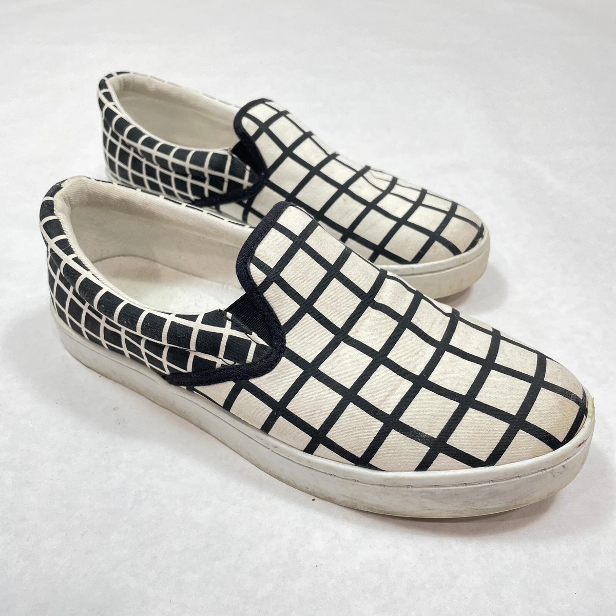 Airwalk Sneakers Women s Size 6.5 Black White Checkered Skateboard Shoes Slip On