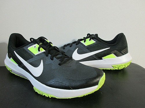 nike varsity compete 3