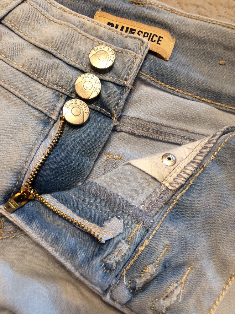 Picture 6 of 10