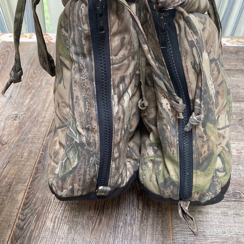 Vtg ICEBREAKER Insulated Overboot Sz M Realtree Camo Boot Blanket Warmer Hunting - Picture 7 of 12