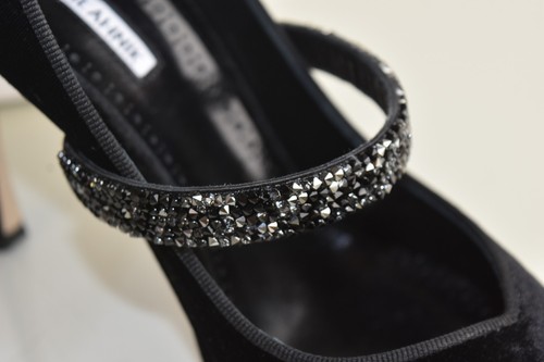 NEW Manolo Blahnik PUXONAHI BB Black Velvet Crystal Mary Jane Shoes 40.5 - Picture 16 of 30