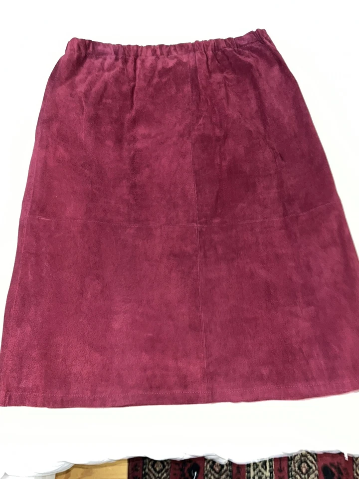 Denim & Co Womens Skirt Size M Dark Red Maroon Suede Fully Lined - Image 2 of 4