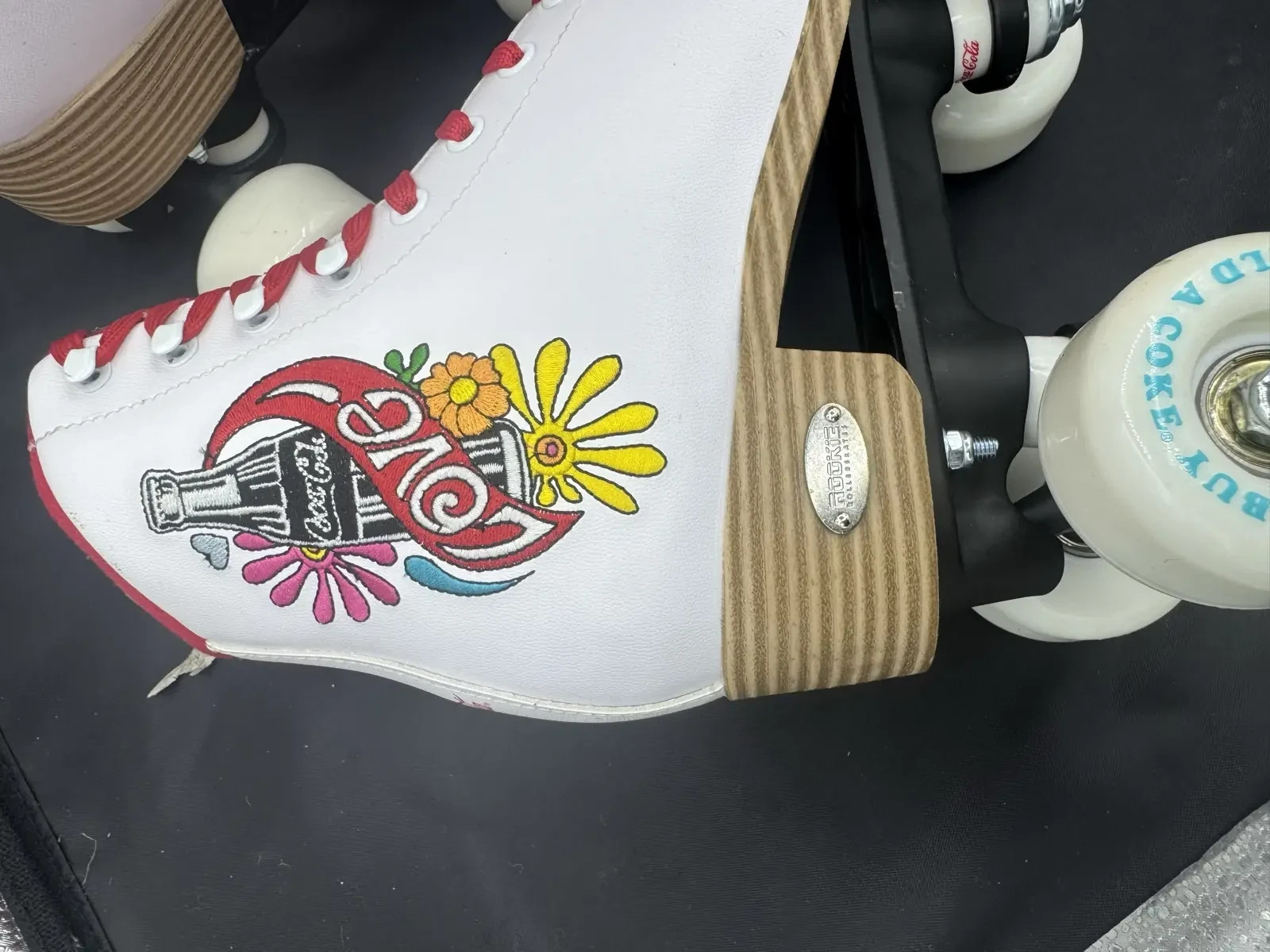 Rookie x Coca Cola Love Roller Skates UK 4 White Red Quad Limited Edition image 6
