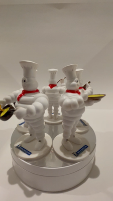 Michelin Man Bibendum Michelin Guide Figure Set of 5 for collector