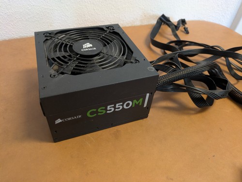 PC Netzteil Corsair CS550M ATX 550W Power Supply Model (75-010707)