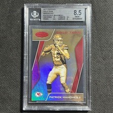 2017 Panini Certified Gold Team Mirror Red Patrick Mahomes II  /99 SP RC BGS 8.5