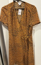 NWT J Crew Women Gold Size 10 Animal Print Short Sleeve Drapey Twill Wrap
