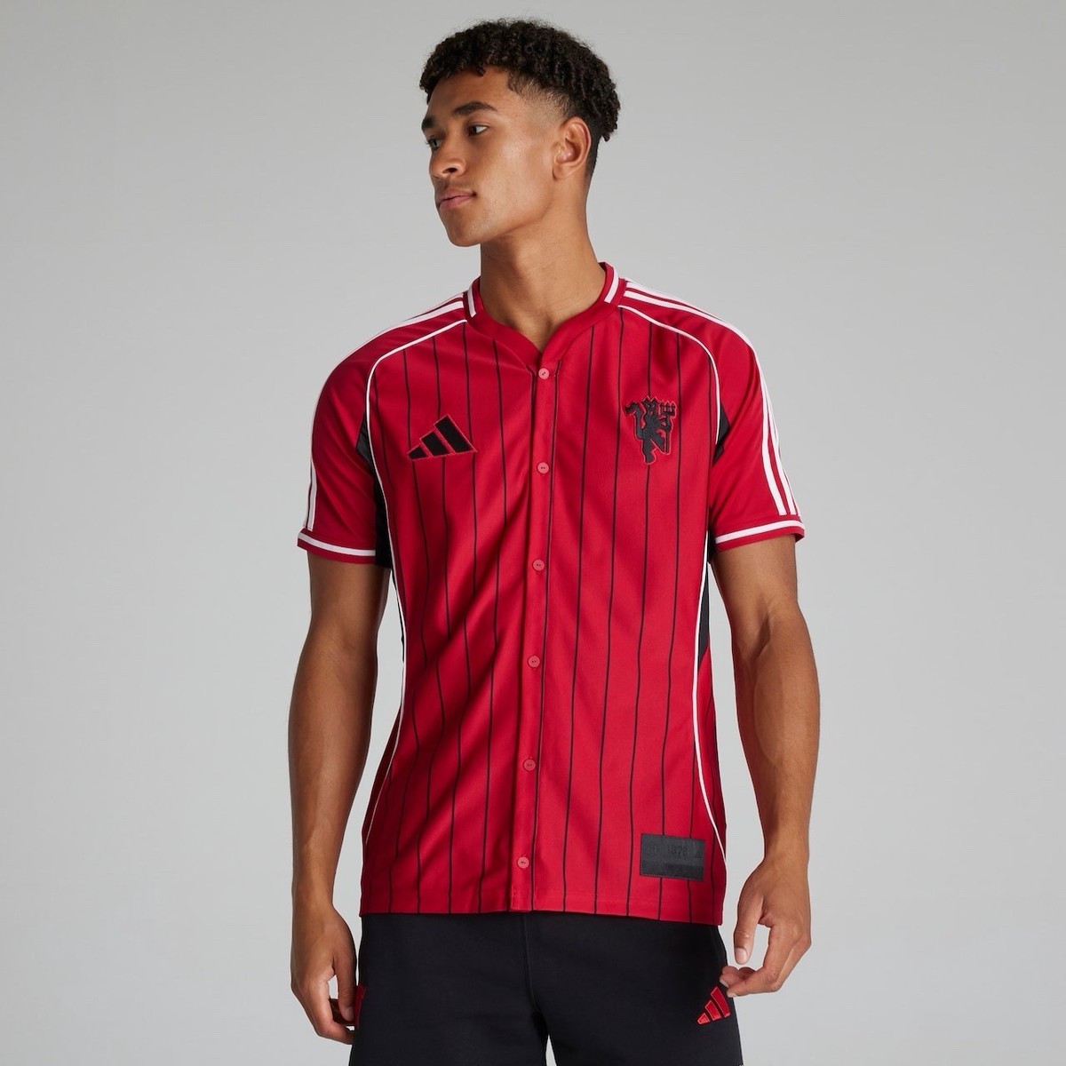 Adidas Manchester United MUFC US Shirt Red Pinstripe Men's Large
