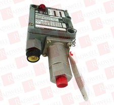 ALLEN BRADLEY 836T-T351JX81X9X6 / 836TT351JX81X9X6 (USED)