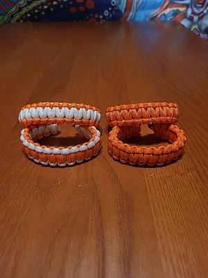 7 Inch Paracord Bracelet With Copper Wire Core - 4 Pack - Orange & White