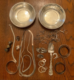 Scrap Sterling Silver 925 320g lot bowls spoon and jewelry and thimbles etc.