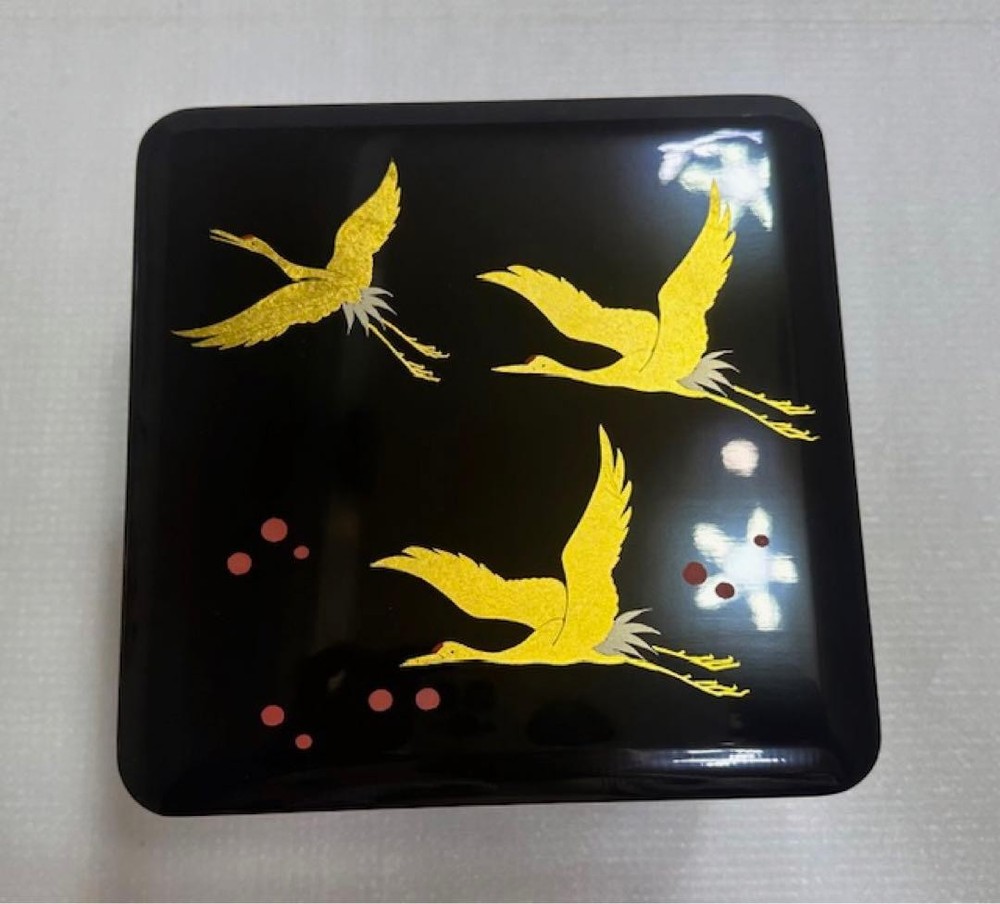 Jubako Bento Box Japanese 1 Echizen lacquer wooden three tiers black background