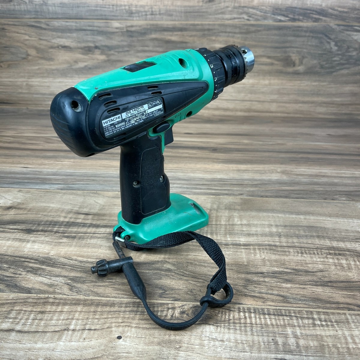 Hitachi DS14DVB Green & Black Portable 14.4V 220 Volt Cordless