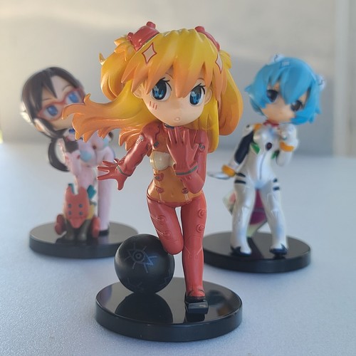 EVANGELION R-Style Petit Figura Rei Asuka Mari EVA Escuela BANDAI Plugsuit Ángulo - Imagen 5 de 13