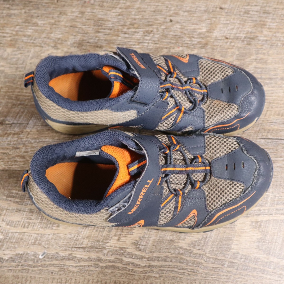 Merrell Trail Chaser Men\'s Blue and Orange Trail Shoes size 5 Merrell Hiking Shoes Trail Chaser Kids Orange Blue Boys Kids  main image 2