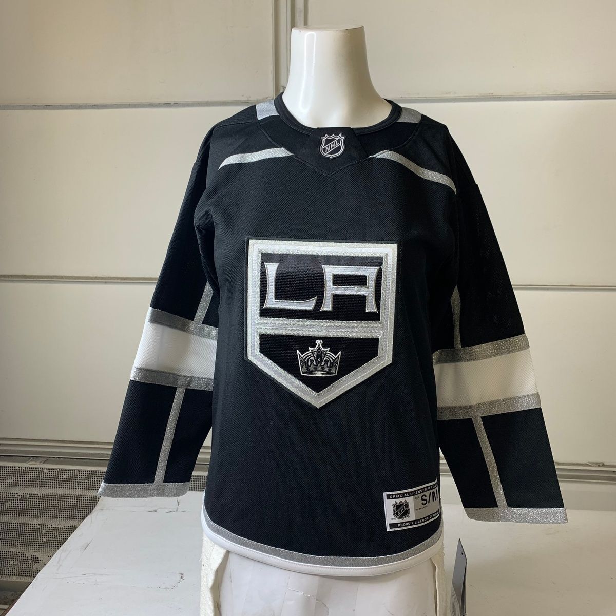 NHL Los Angeles Kings Fanatics Branded Jersey Women