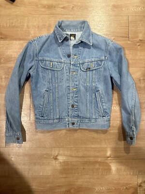 Vintage Woman s Lee Rider Hard Rock Cafe Denim Jacket