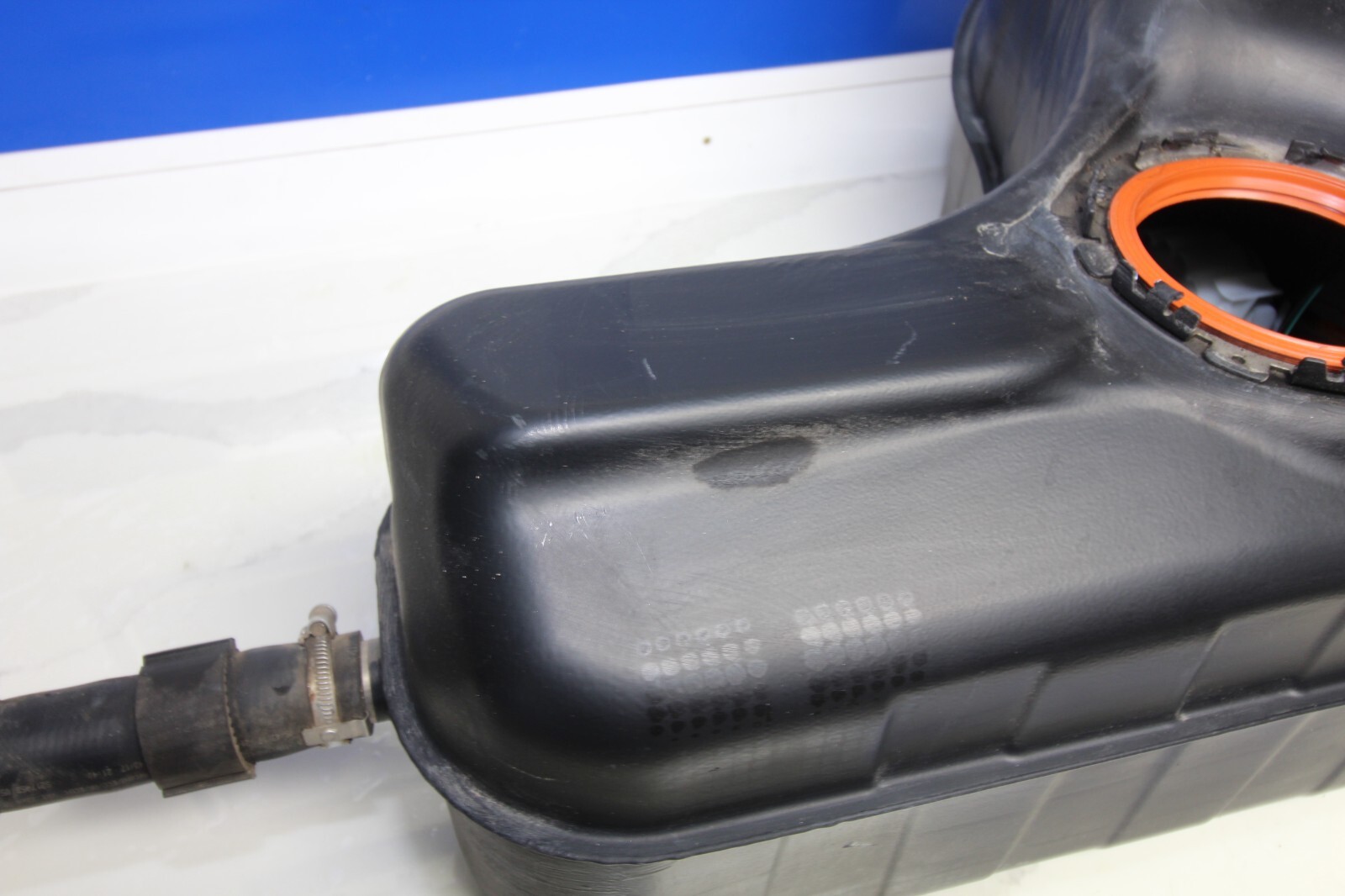 17-21 AUDI R8 V10 PLUS RWS OEM  FUEL TANK PASSENGER RIGHT 4S0201021