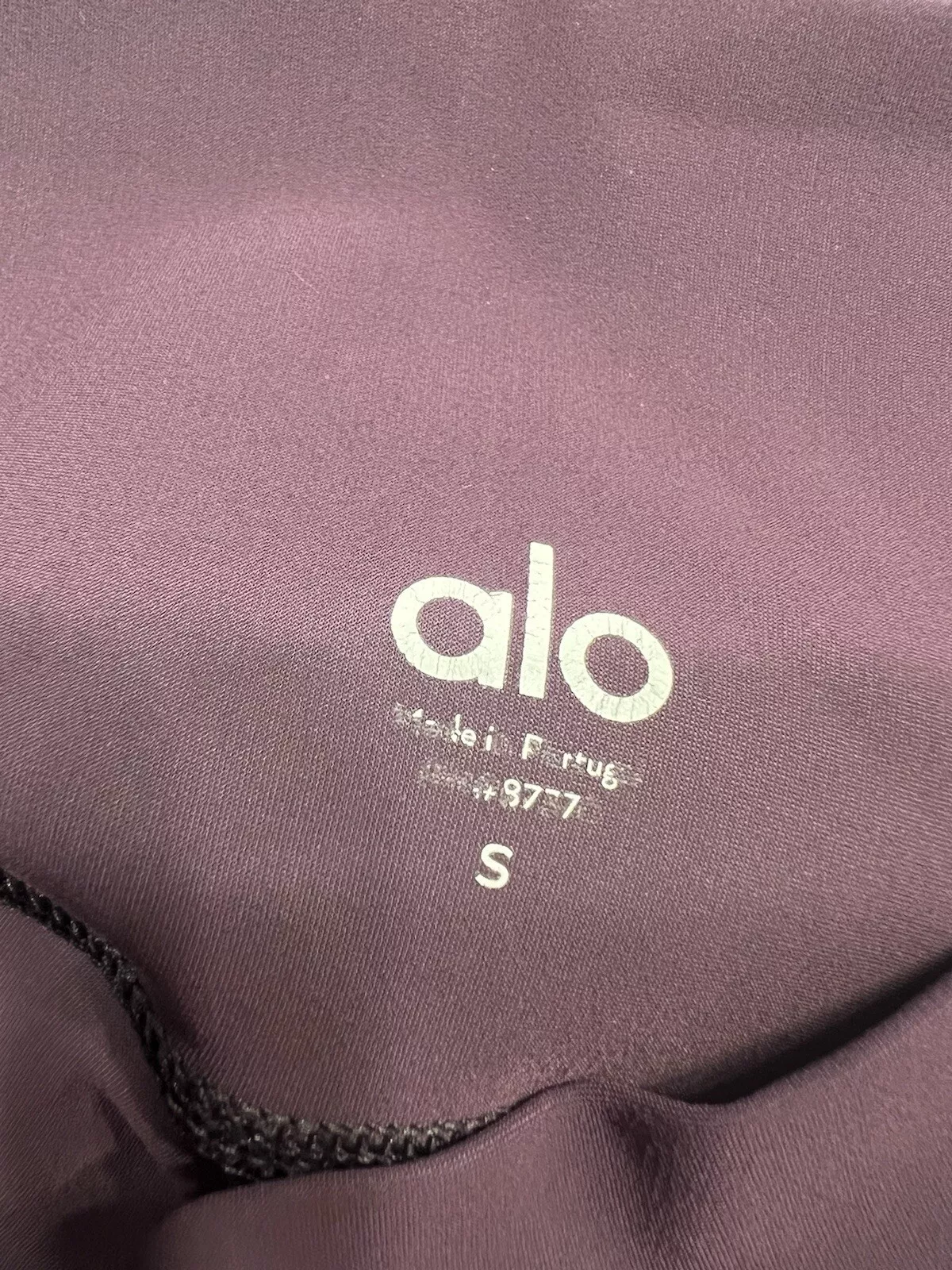alo-yoga high waisted ripped warrior leggings