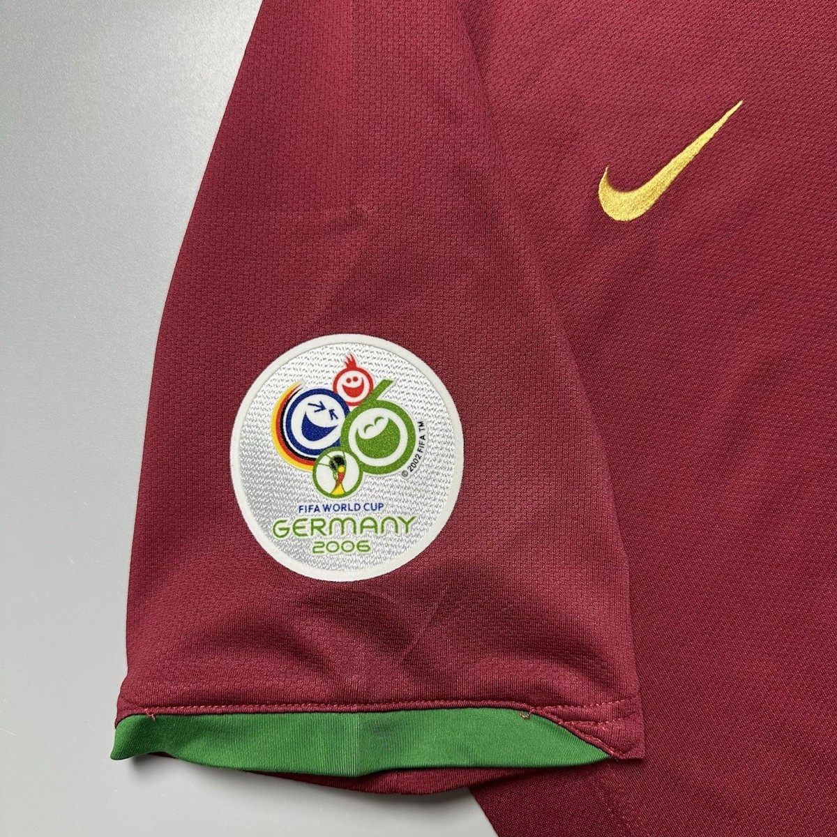 PORTUGAL NIKE 2006 WORLD CUP SOCCER HOME JERSEY #17 RONALDO SIZE