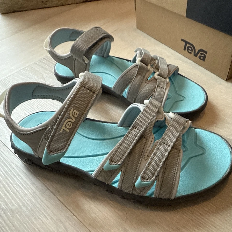 Teva Tirra Niños Talla 13 Nuevo en Caja Envío Gratis Foto 3 de 4