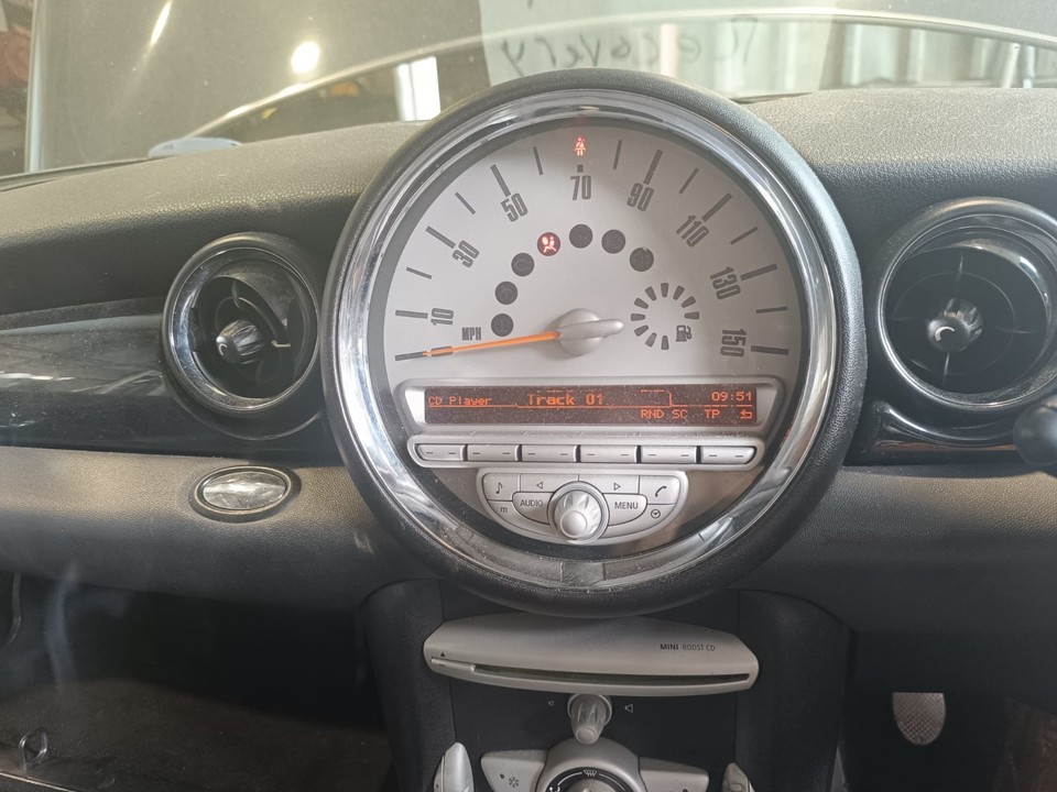 Mini One R56 Radio Stereo CD & Speedo Cluster 2008 OEM 3453634-01 Pixel ...