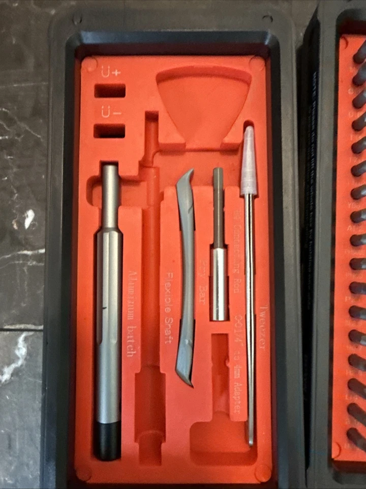 Juego de Destornilladores Magnéticos 66 Piezas Herramienta de Aleación S2 Acero con Caja Resistente Foto 3 de 4